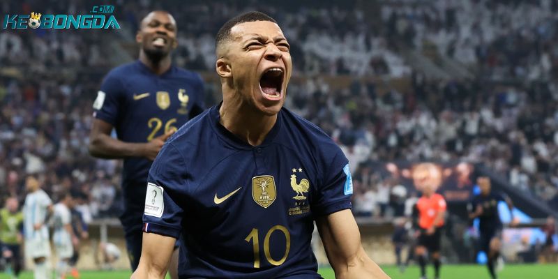 Mbappe - Cầu thủ trẻ xuất sắc góp mặt tại giải đấu